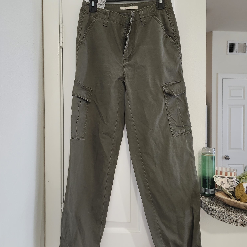Levi's Green Cargo Pants Durable Cotton Casual